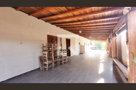 Casa de condomínio à venda com 1580m², 7 quartos e 6 vagasÁrea externa