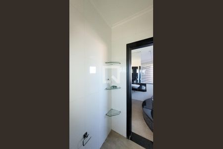 Casa de condomínio à venda com 1580m², 7 quartos e 6 vagasBanheiro da Suíte master