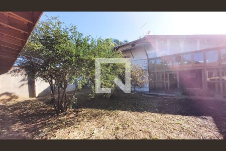 Casa de condomínio à venda com 1580m², 7 quartos e 6 vagasÁrea externa