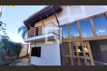 Casa de condomínio à venda com 1580m², 7 quartos e 6 vagasÁrea externa