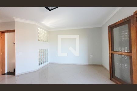 Casa de condomínio à venda com 1580m², 7 quartos e 6 vagasSuíte master