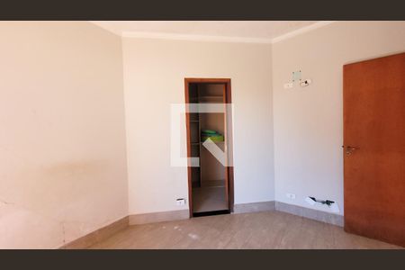 Casa de condomínio à venda com 1580m², 7 quartos e 6 vagasQuarto 2