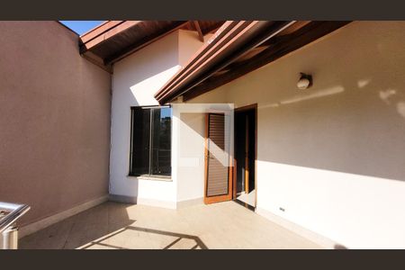 Casa de condomínio à venda com 1580m², 7 quartos e 6 vagasVaranda da Suíte 1