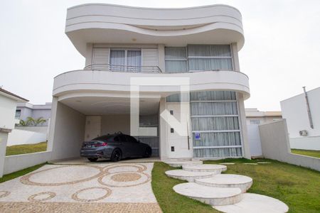Casa de condomínio para alugar com 352m², 3 quartos e 4 vagasFachada