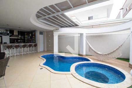 Casa de condomínio para alugar com 352m², 3 quartos e 4 vagasPiscina
