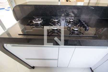 Casa de condomínio para alugar com 352m², 3 quartos e 4 vagasCozinha