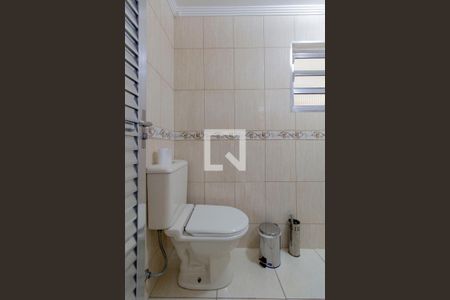 Casa à venda com 162m², 2 quartos e 3 vagas Casa à venda com 162m², 2 quartos e 3 vagasBanheiro Suíte