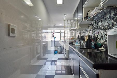 Apartamento à venda com 65m², 2 quartos e 1 vagaCozinha