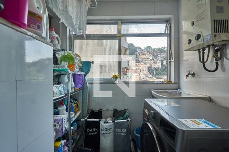Apartamento à venda com 65m², 2 quartos e 1 vagaÁrea de Serviço