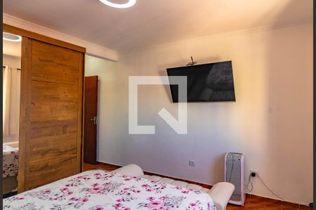 Casa à venda com 300m², 3 quartos e 3 vagas Casa à venda com 300m², 3 quartos e 3 vagasQuarto 2