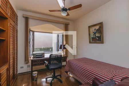 Casa de condomínio para alugar com 580m², 6 quartos e 4 vagasSuíte 4