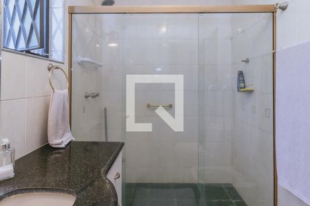Casa de condomínio para alugar com 580m², 6 quartos e 4 vagasSuíte 4