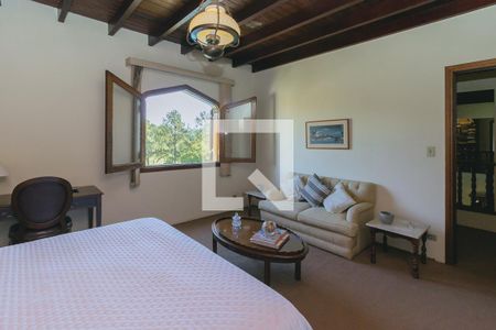 Casa de condomínio para alugar com 580m², 6 quartos e 4 vagasSuíte 1