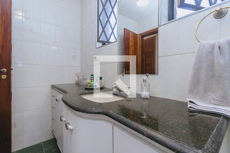 Casa de condomínio para alugar com 580m², 6 quartos e 4 vagasSuíte 4