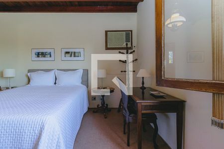 Casa de condomínio para alugar com 580m², 6 quartos e 4 vagasSuíte 1