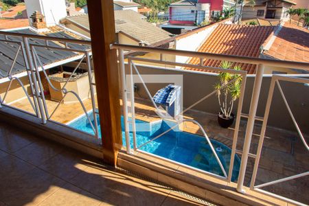 Casa à venda com 290m², 4 quartos e 4 vagasSACADA SUITE 3