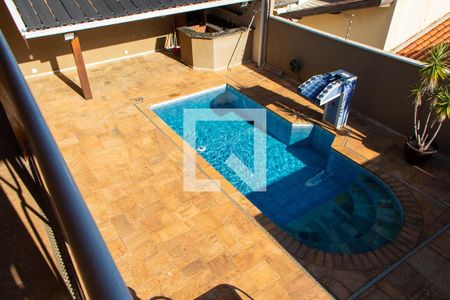 Casa à venda com 290m², 4 quartos e 4 vagasSACADA SUITE 4