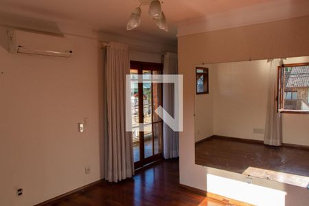Casa à venda com 290m², 4 quartos e 4 vagasSUITE MASTER