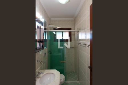 Casa à venda com 290m², 4 quartos e 4 vagasBANHEIRO SUITE 3