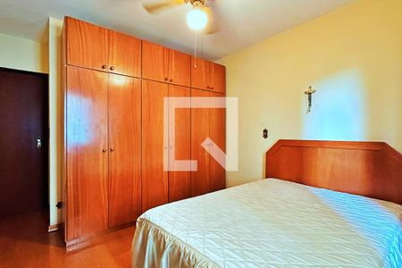 Casa à venda com 214m², 3 quartos e 4 vagasQuarto 1