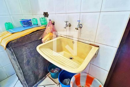 Casa à venda com 214m², 3 quartos e 4 vagasÁrea de Serviço