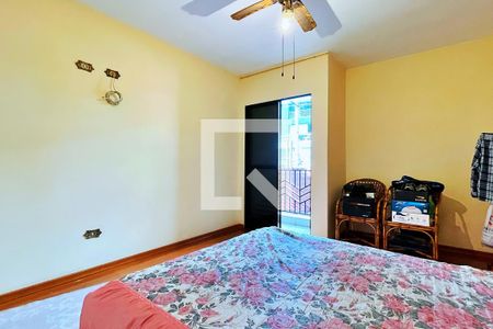 Casa à venda com 214m², 3 quartos e 4 vagasSuíte