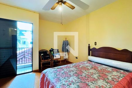 Casa à venda com 214m², 3 quartos e 4 vagasSuíte