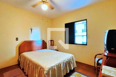 Casa à venda com 214m², 3 quartos e 4 vagasQuarto 1