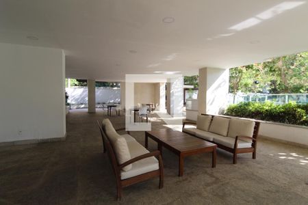 Apartamento à venda com 93m², 3 quartos e 1 vagaÁrea comum 