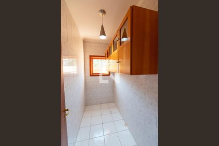 Depósito de casa de condomínio para alugar com 4 quartos, 282m² em Residencial Morada dos Pássaros-aldeia da Serra, Barueri