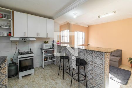 Casa à venda com 300m², 2 quartos e 2 vagasCozinha