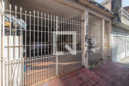 Casa à venda com 300m², 2 quartos e 2 vagasFachada