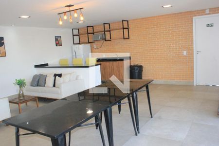 Apartamento para alugar com 42m², 2 quartos e 1 vagaÁrea comum - Salão de festas