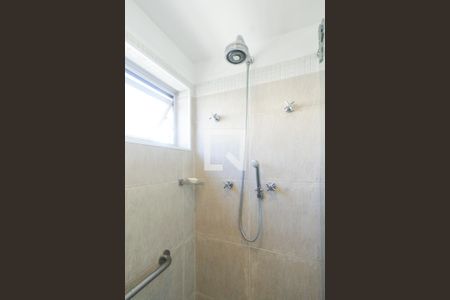 Apartamento à venda com 115m², 1 quarto e 2 vagasBanheiro