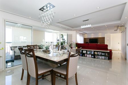 Apartamento à venda com 174m², 3 quartos e 4 vagasSala