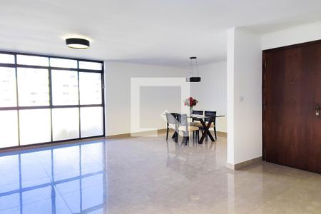 Sala de apartamento à venda com 4 quartos, 180m² em Vila Bastos, Santo André