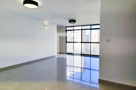 Sala de apartamento à venda com 4 quartos, 180m² em Vila Bastos, Santo André