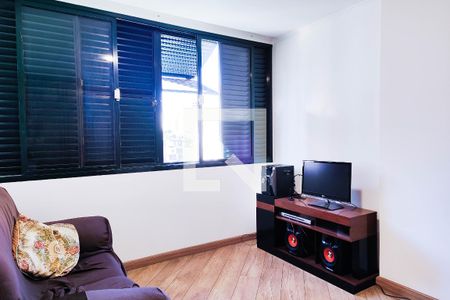 Apartamento à venda com 180m², 4 quartos e 2 vagasQuarto 2