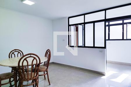 Apartamento à venda com 180m², 4 quartos e 2 vagasCozinha