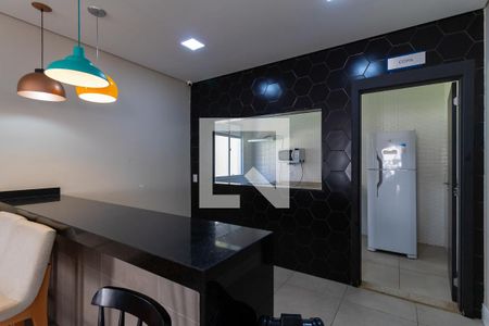 Apartamento para alugar com 41m², 2 quartos e sem vagaÁrea comum - Salão de Festas