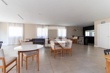 Apartamento para alugar com 41m², 2 quartos e sem vagaÁrea comum - Salão de Festas