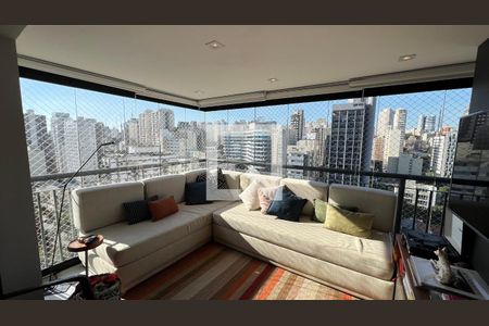 Sala de TV de apartamento à venda com 2 quartos, 140m² em Cerqueira César, São Paulo