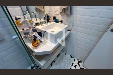 Apartamento à venda com 140m², 2 quartos e 2 vagasBanheiro da Suíte