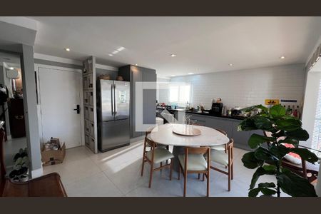 Sala de Jantar de apartamento à venda com 2 quartos, 140m² em Cerqueira César, São Paulo