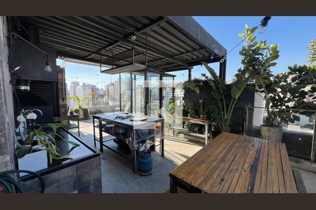 Apartamento à venda com 140m², 2 quartos e 2 vagasCobertura