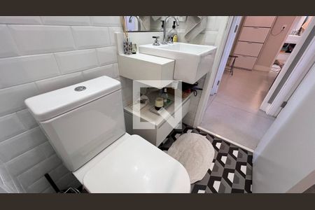 Apartamento à venda com 140m², 2 quartos e 2 vagasBanheiro