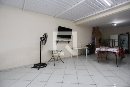 Casa à venda com 500m², 3 quartos e 4 vagas Casa à venda com 500m², 3 quartos e 4 vagasSalão de festas e churrasqueira 1