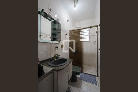 Casa à venda com 500m², 3 quartos e 4 vagas Casa à venda com 500m², 3 quartos e 4 vagasBanheiro 1