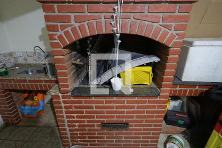 Casa à venda com 500m², 3 quartos e 4 vagas Casa à venda com 500m², 3 quartos e 4 vagasChurrasqueira 2