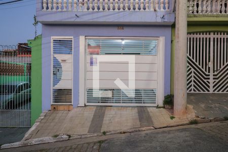 Casa à venda com 500m², 3 quartos e 4 vagas Casa à venda com 500m², 3 quartos e 4 vagasFachada e plaquinha